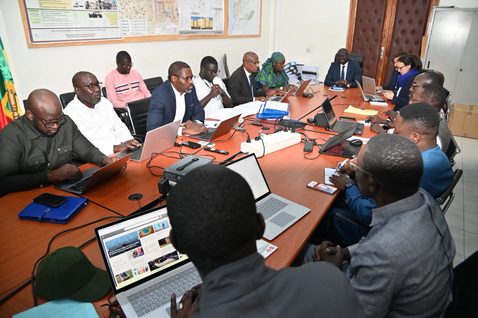 𝟐𝟎 𝐜𝐨𝐥𝐥𝐞̀𝐠𝐞𝐬 𝐞𝐭 𝐥𝐲𝐜𝐞́𝐞𝐬 𝐜𝐨𝐧𝐬𝐭𝐫𝐮𝐢𝐭𝐬 𝐝’𝐢𝐜𝐢 𝟐𝟎𝟐𝟕 𝐩𝐚𝐫 𝐥𝐞 𝐩𝐫𝐨𝐣𝐞𝐭 𝐀𝐃𝐄𝐌 𝟐 0