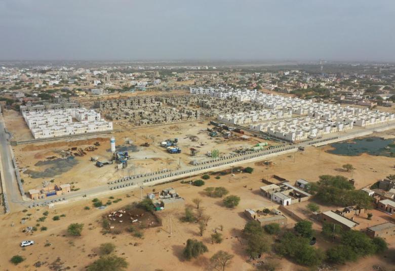 Vue_aérienne_de_l’état_d’avancement_des_travaux_de_construction_de_logements_sur_le_site_de_Djougop1